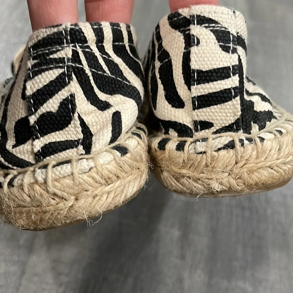 Soludos Canvas Zebra Stripe Smoking Slipper Espadrilles size 7